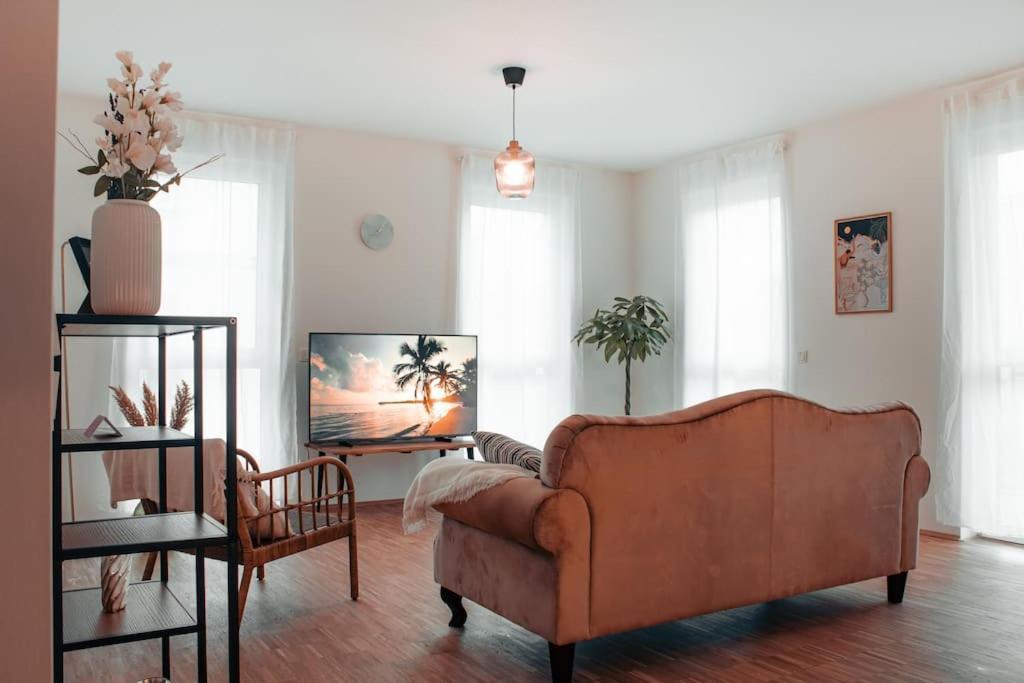 Apartment Modern 2 R-apartment/netflix/fitness/billiard *
